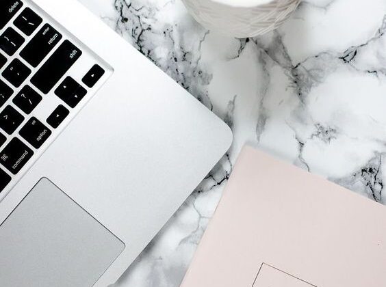 De ce m-am apucat de scris pe blog? Curiosii afla azi adevarul d2726abe28414f06e4f2b64487fdceba